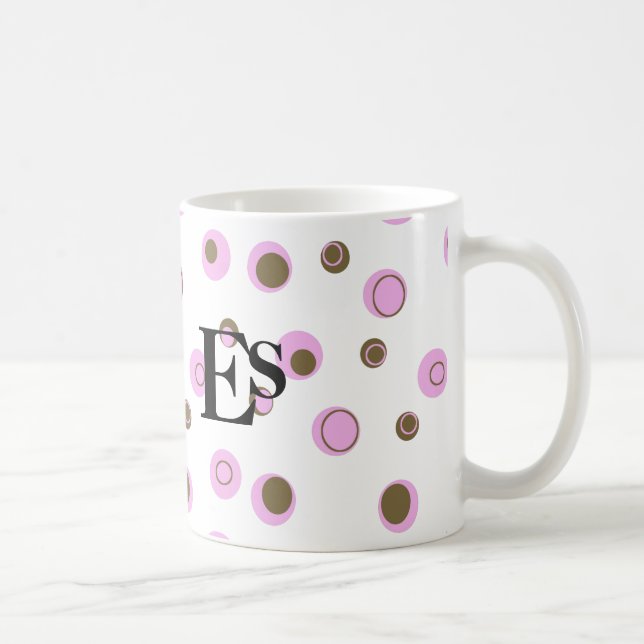 Taza De Café Monogramo de puntos de polka marrón rosa (Derecha)