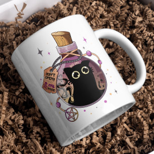 Taza De Café Monstruo de gato malvado atrapado en botella de po