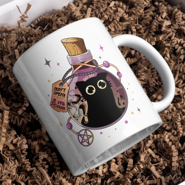 Taza De Café Monstruo de gato malvado atrapado en botella de po (Subido por el creador)