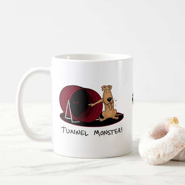 Taza De Café Monstruo del túnel - aguda perro nervioso (Con donut)