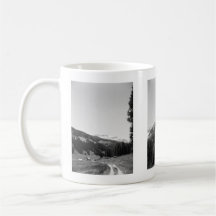 Montañas B&W 11 oz Mug