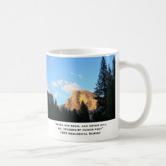 Taza De Café Montañas viejas, viejas citas