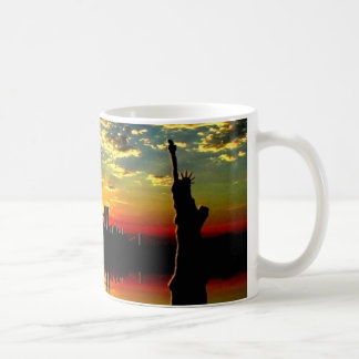 TAZA DE CAFÉ MONUMENTO DEL HORIZONTE