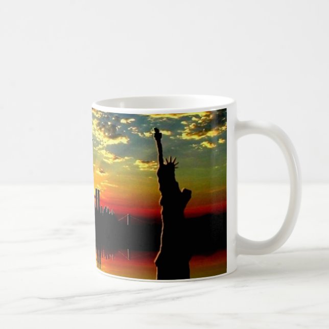 TAZA DE CAFÉ MONUMENTO DEL HORIZONTE (Derecha)