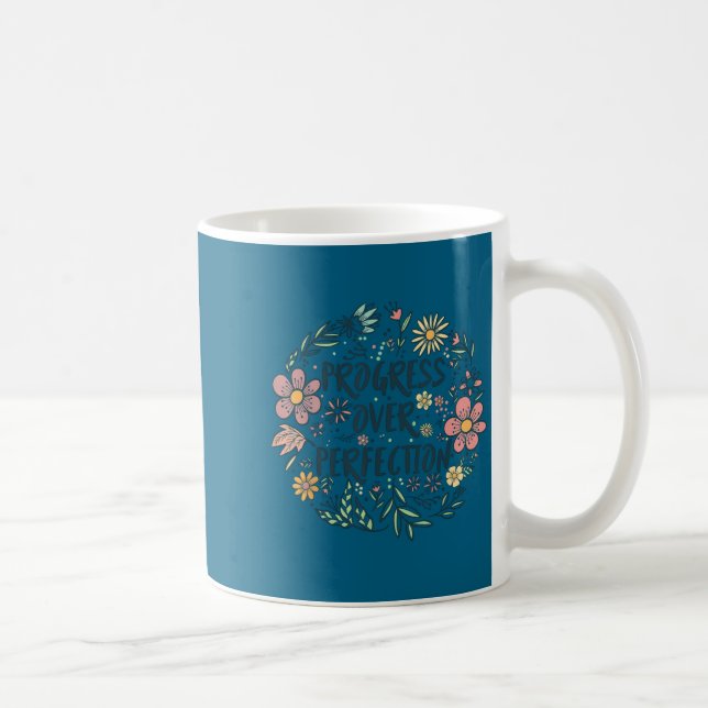 Taza De Café Motivational Progress Over Perfection Back To Scho (Derecha)