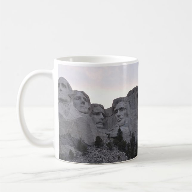 Taza De Café Mount Rushmore Mug por Janz (Izquierda)
