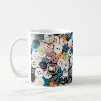 Taza De Café Muchos botones de costura de colores de color