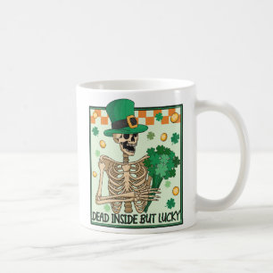 Taza De Café Muertos adentro pero afortunados St Patricks
