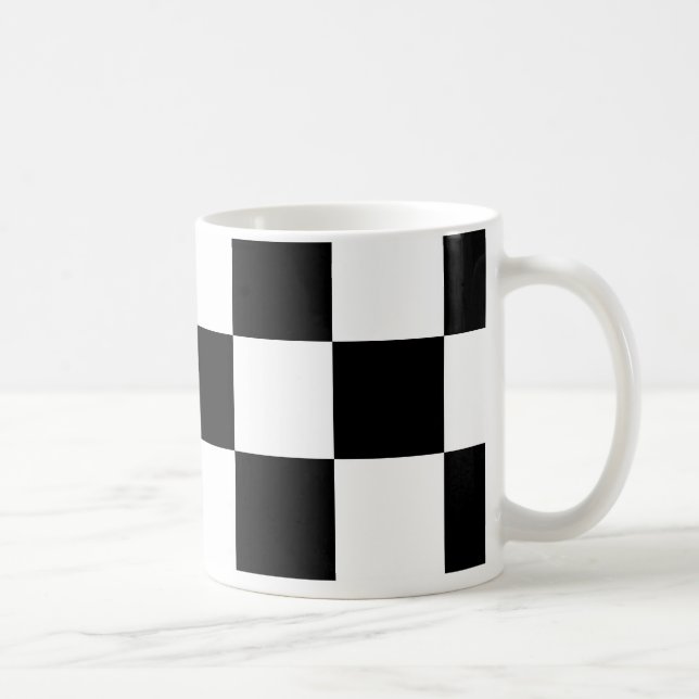 Taza De Café Muestras de tablero de ajedrez negro y blanco (Derecha)