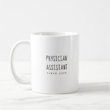 Mug. asistente de médico personalizado personaliza