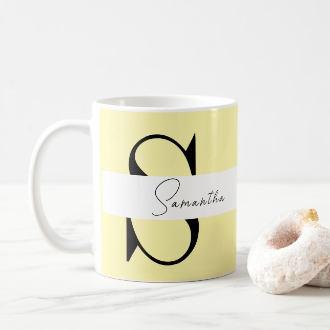 Taza De Café Mug clásico de monograma amarillo Pastel personali (Con donut)
