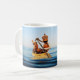 Taza De Café Mug con elfo de bellota en el barco en el mar