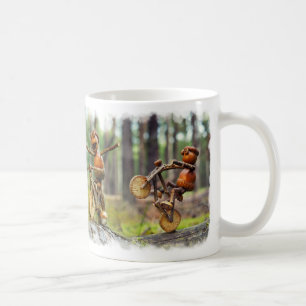 Taza De Café Mug con graciosos elfos de bellota ciclistas