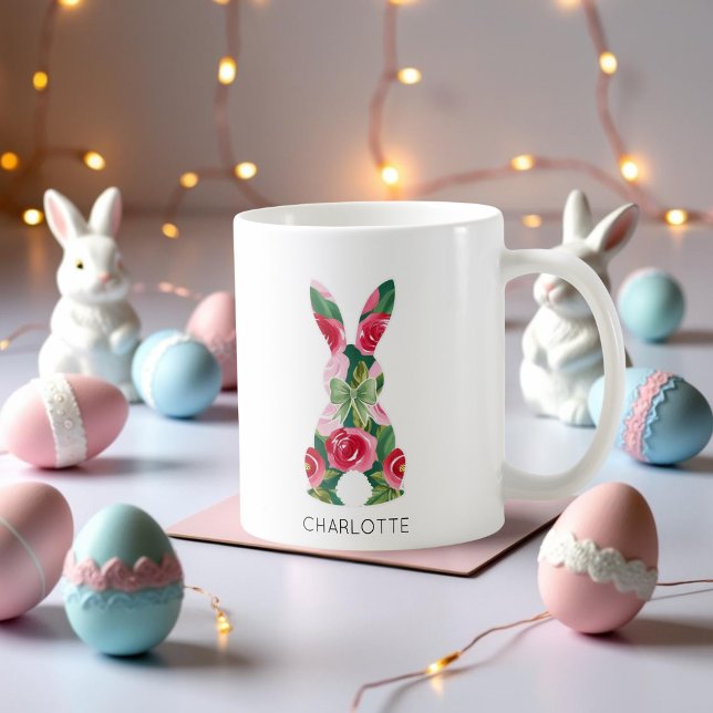 Taza De Café Mug de conejito de Pascua personalizada con diseño (Personalized Easter Bunny Mug with Floral Design)