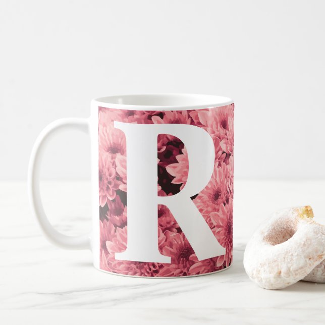 Taza De Café Mug de crisantemo rosado monogramado (Con donut)