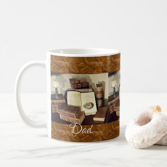 Taza De Café Mug. de libros de historia (Con donut)