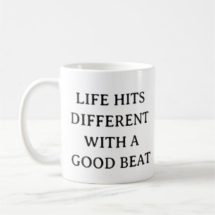Taza De Café Mug De Los Amantes De La Música - La Vida Es Difer