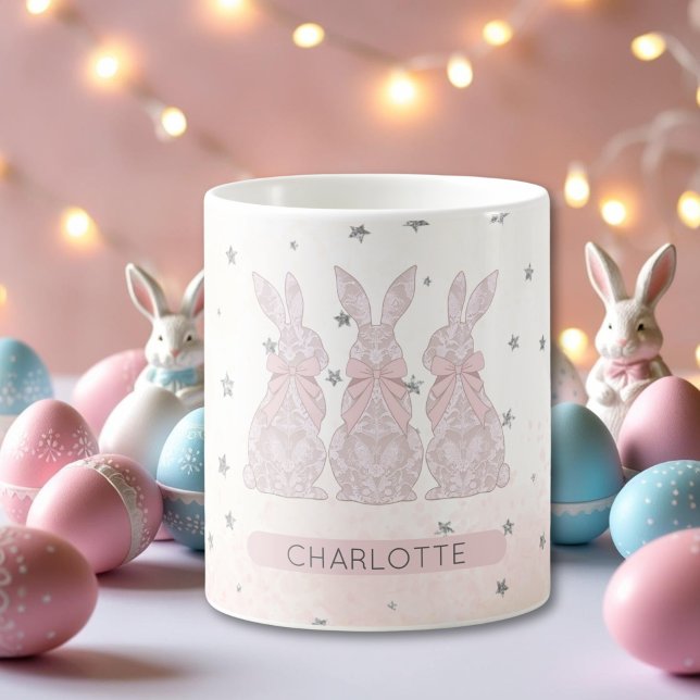 Taza De Café Mug de Pascua de Jardín de Enano Personalizado (Personalized Lace Bunny Easter Mug)