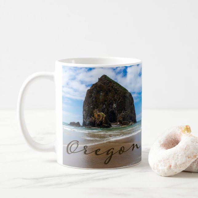 Taza De Café Mug de recuerdo de rock de Haystack de Oregon Cann (Con donut)