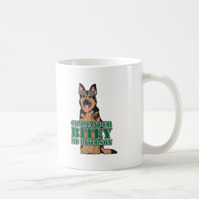 Taza De Café Mug del comandante Bitey McBiterson (Derecha)