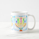 Taza De Café Mug: Hanukkah Menorah - Chanukah Menorah<br><div class="desc">Hanukkah Menorah - Tarjeta de Menorah Chanukah que muestra todas las velas ardiendo alegremente en esta época especial del año,  el Festival de las Luces Judío.</div>