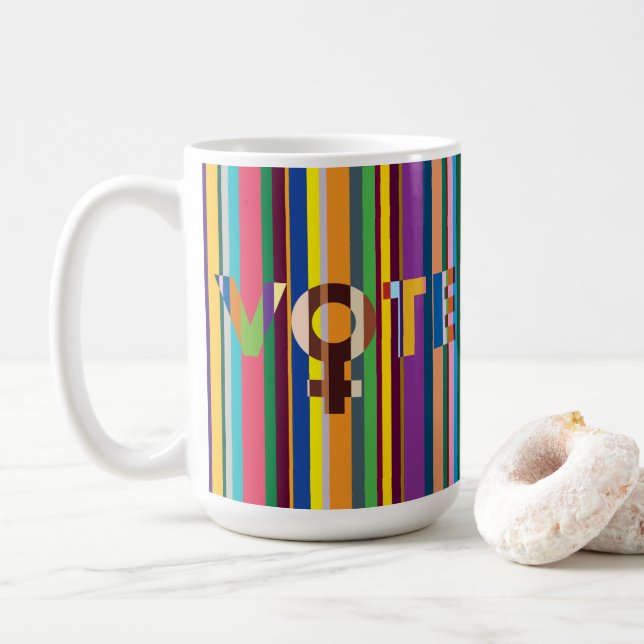 Taza De Café Mug - "¡Las mujeres decidirán (¡VOTEN!)" (Con donut)