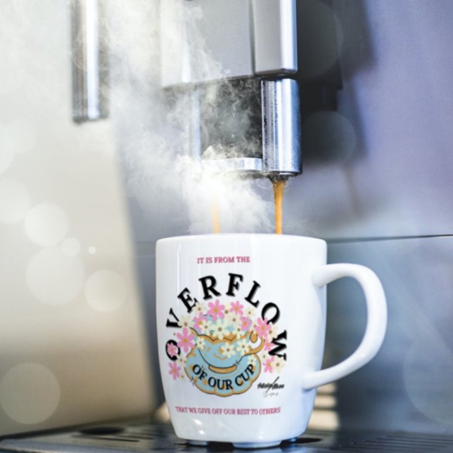 Taza De Café Mug SOBREFLOW diseñado por Adiela Akoo (Overflow Mug by Poet Adiela Akoo - an inspiring gift combo with a t-shirt, etc. LOVE it? BUY IT NOW!)