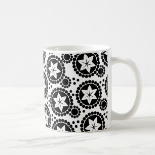 Taza De Café Mugre de flores blancas negras