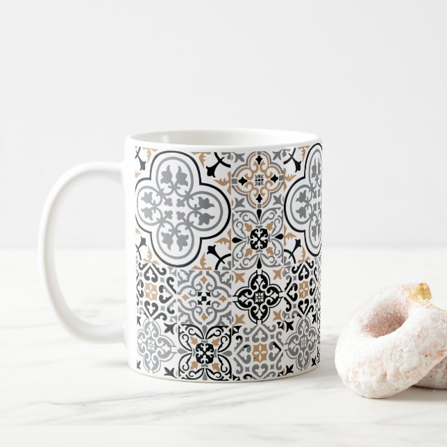 Taza De Café Mugre de patrón de azulejo negro marroquí (Con donut)
