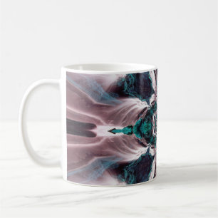 Taza De Café Mugre en cascada del océano azul