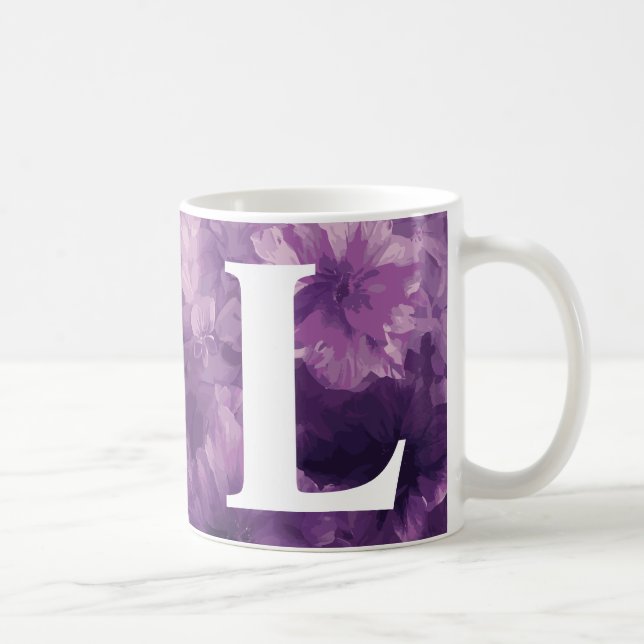 Taza De Café Mugre floral morado monogramado (Derecha)