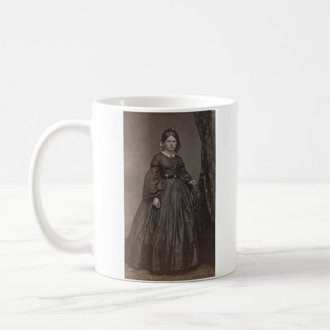 Taza De Café Mujer de los años 1860 - Café de pie (Izquierda)