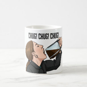 Taza De Café Mujer de oficina bebiendo café de la cafetera Humo