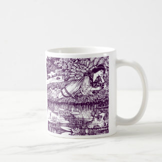 Taza De Café Mujer leyendo en un estanque