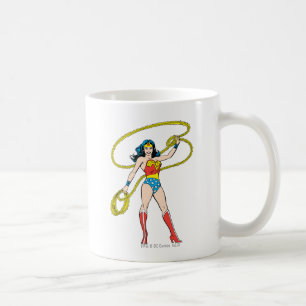 Taza De Café Mujer maravilla parada con Lasso