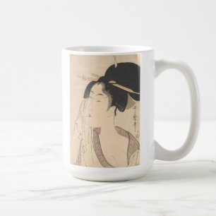 Taza De Café Mujer que se relaja después de su baño