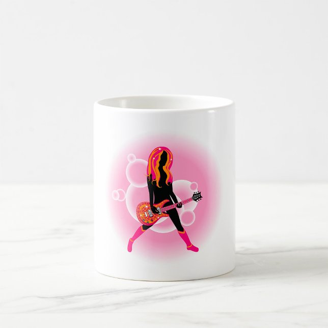 Taza De Café Mujer Tocando la Guitarra (Subido por el creador)