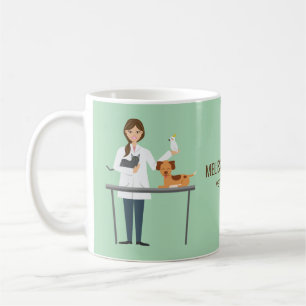 Taza De Café Mujer veterinaria con animales y texto personaliza