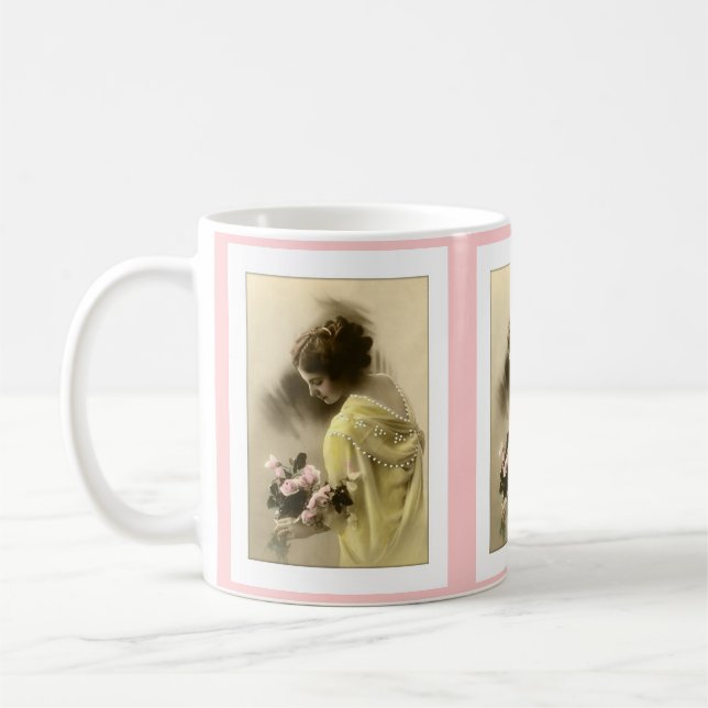 Taza De Café mujer victoriana rosas, romántico (Izquierda)