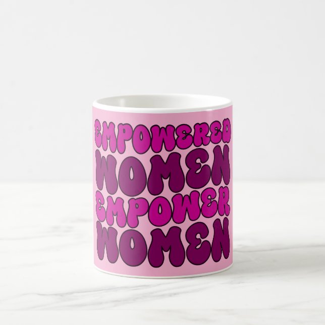 Taza De Café Mujeres empoderadas empoderan a mujeres feministas (Centro)