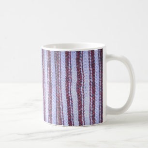 Taza De Café Muñeca "Crocheted" de rayas moradas