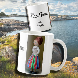 Taza De Café Muñeca folkdräkter sueca sobre Fika