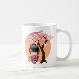 Taza De Café Muñeca Sakura Kokeshi - Chica de Geisha en café 