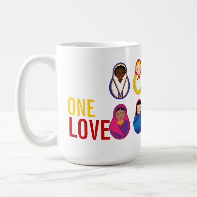 Taza De Café Muñecas internacionales de una del amor (Izquierda)