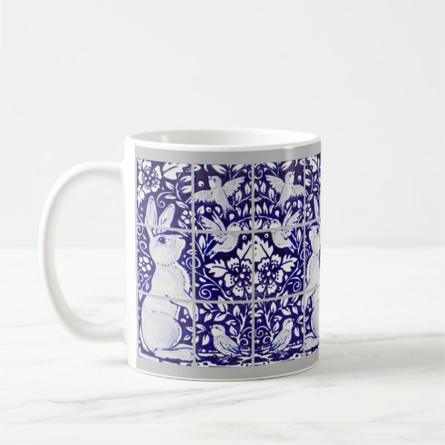 Taza De Café Mural de mosaico floral azul y blanco de conejo y  (Izquierda)