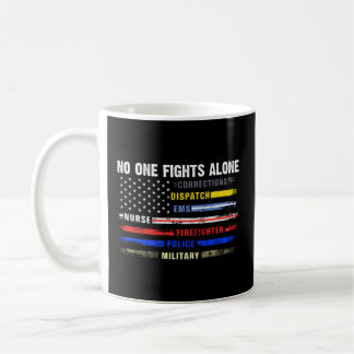 Taza De Café Nadie Se Pelea Solo Con Héroes De Primera Respuest