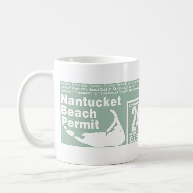 Taza De Café Nantucket Beach Permit 2024 green (Izquierda)