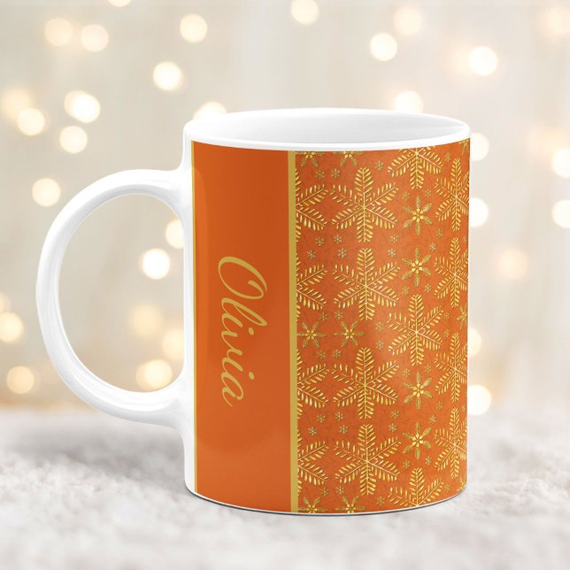 Taza De Café Naranja y Navidades de copos de nieve con nombre (Subido por el creador)