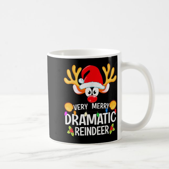 Taza De Café Navidad Combinando Muy Alegre Dramático Reno  (Derecha)
