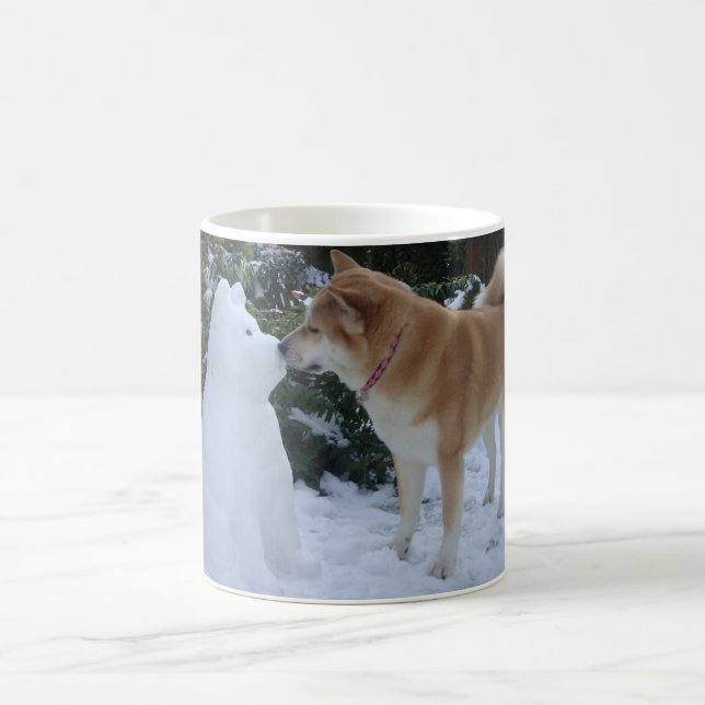 Taza De Café navidad lindo de la foto de Akita del muñeco de (Centro)